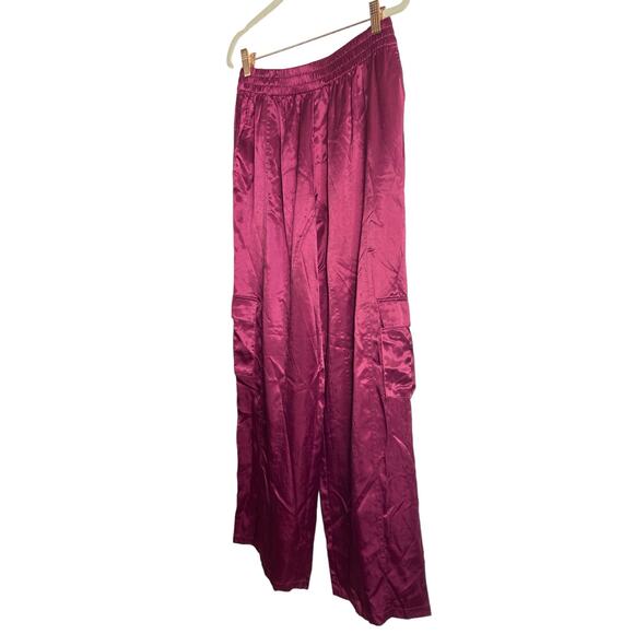 Lovers and Friends Satin Wide Leg Cargo Pants Pull On Elastic Waist Size Small - Picture 2 of 8